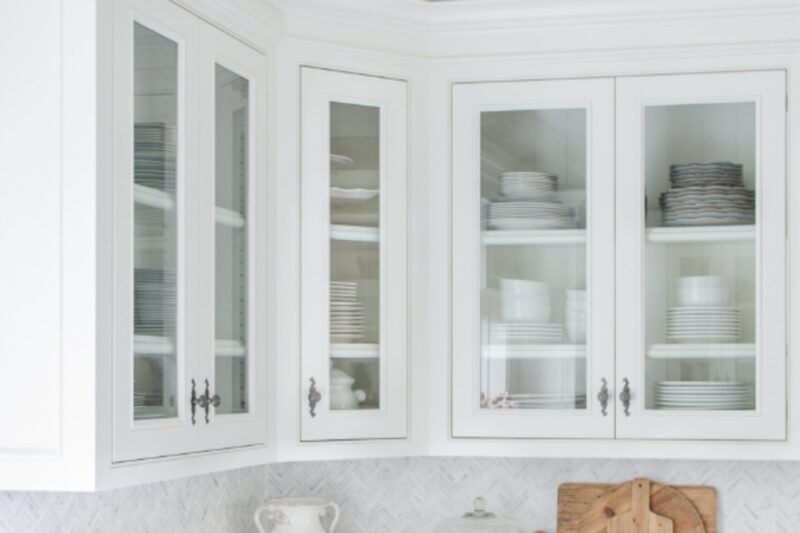 Reflecting on the Best Ways to Use Glass-Front Cabinets